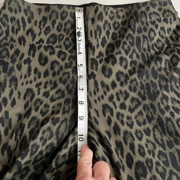INC Animal-Print Curvy-Fit Skinny Pants Olive Green Black Size 2 - Picture 9 of 11